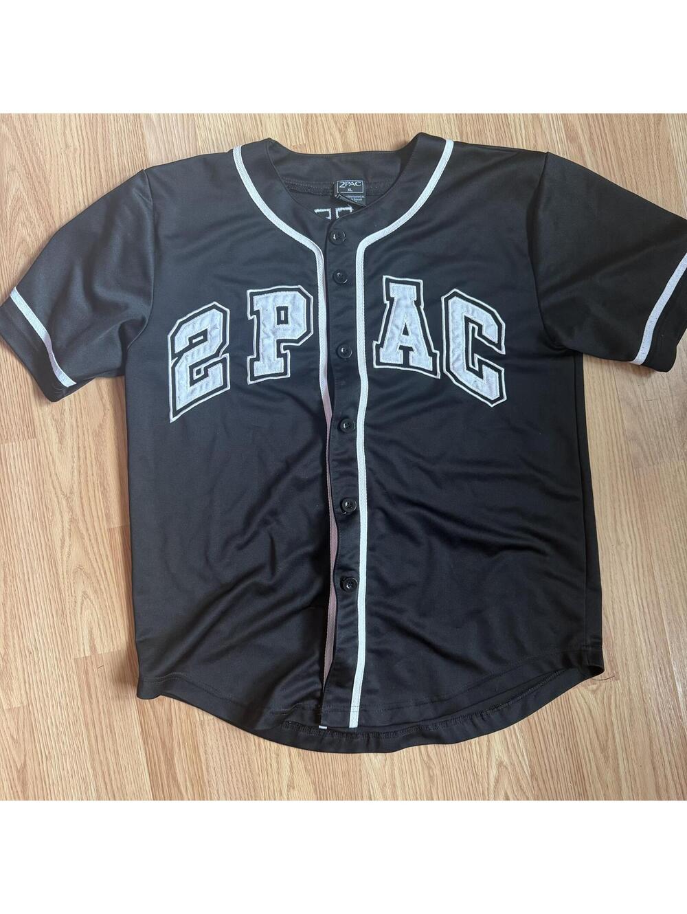 Mens black and white Tupac Baseball Jersey Size XL